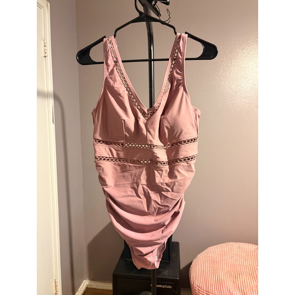Cupshe Dusty Rose One Piece Swimsuit, Adj Straps,‎ Built-in Bra, L